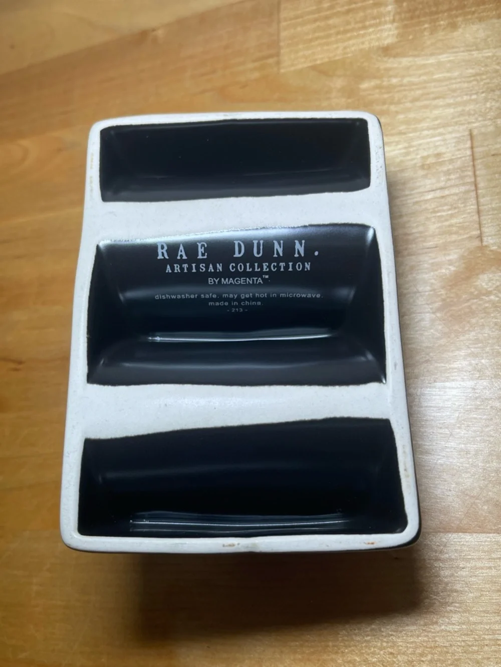Rae Dunn Black 'YUM' Ceramic Taco Holder - Picture 7 of 7